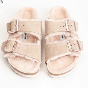 Birkenstock Soft Pink Suede Fur Arizona Sandals size 5.5